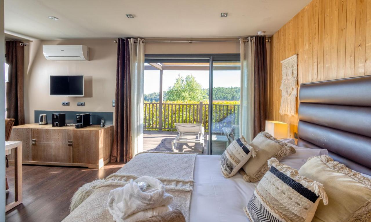 Domaine De Chalveches Hotel Spa 4* Faugeres  Ngoại thất bức ảnh
